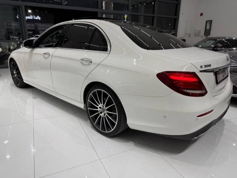2020 Mercedes Benz E300 AMG thumbnail 6