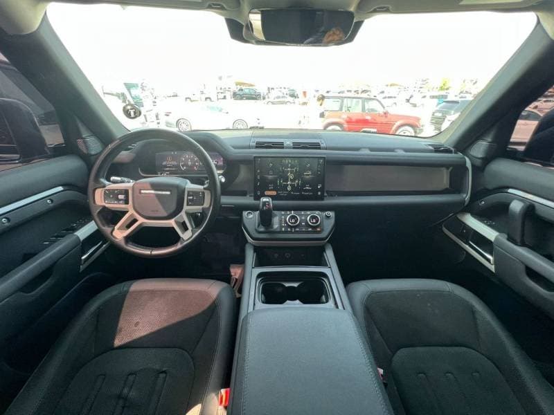 2020 Land Rover Defender thumbnail 7