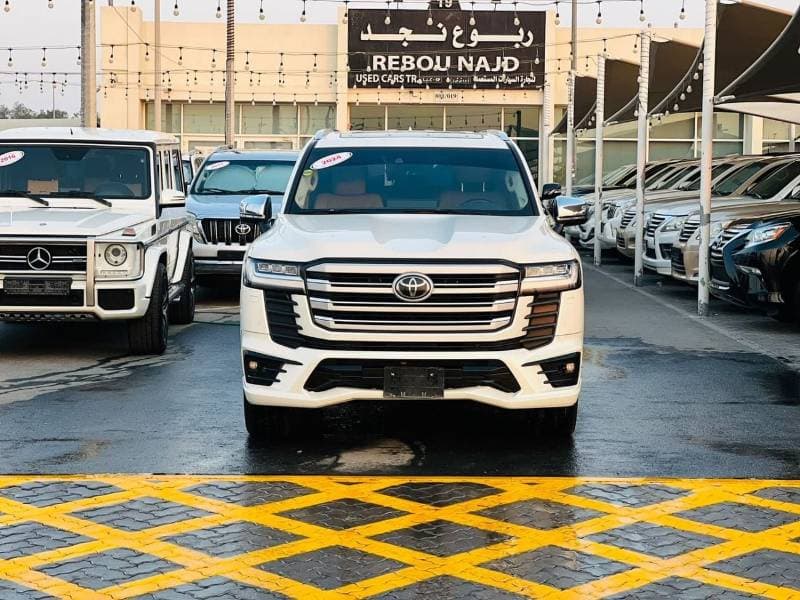 2024 Toyota Land Cruiser VXR