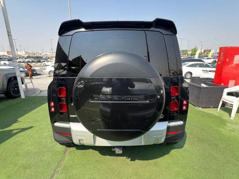 2020 Land Rover Defender thumbnail 4