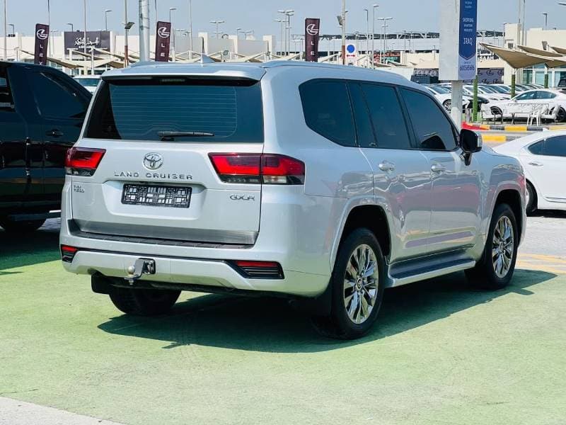 2022 Toyota Land Cruiser GXR thumbnail 5