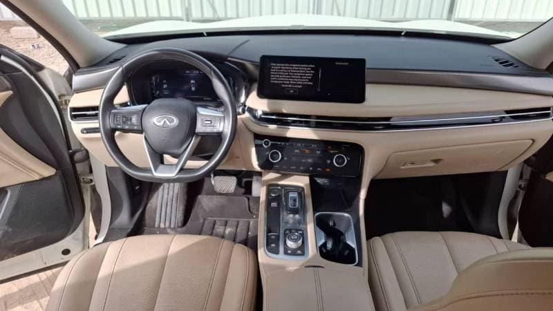 2023 Infiniti QX60 LUXE thumbnail 7