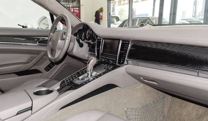 2010 Porsche Panamera TURBO thumbnail 8