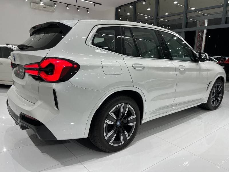 2024 BMW iX3 M SPORT PREMIUM thumbnail 7