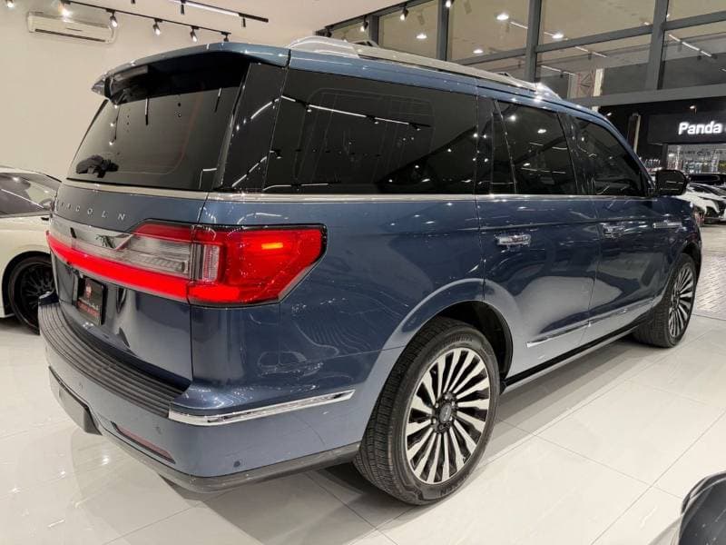 2018 Lincoln Navigator PRESIDENTIAL thumbnail 7