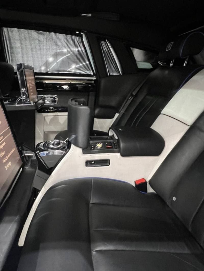 2013 Rolls Royce Phantom STANDARD thumbnail 8