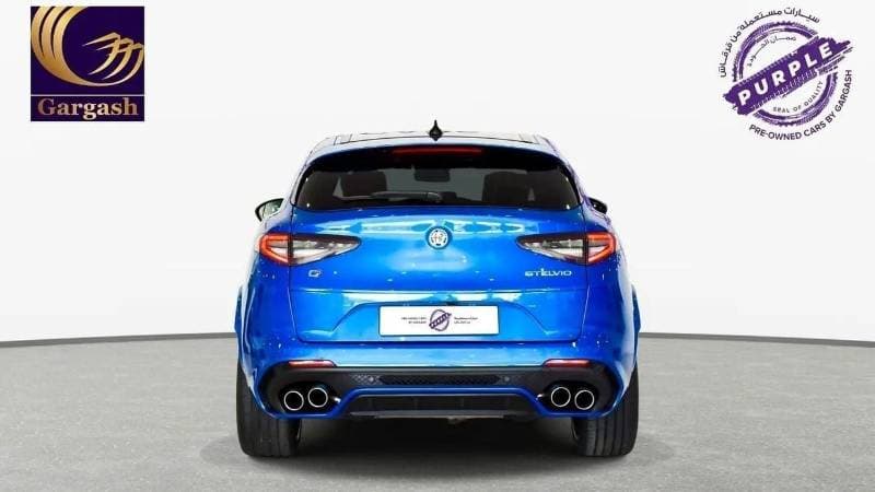 2023 Alfa Romeo Stelvio QUADRIFOGLIO thumbnail 5