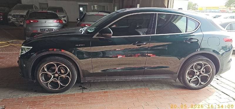 2020 Alfa Romeo Stelvio SUPER
