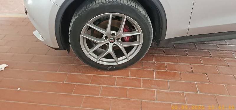 2020 Alfa Romeo Stelvio SUPER