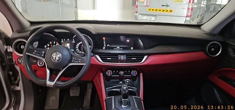2020 Alfa Romeo Stelvio SUPER thumbnail 5