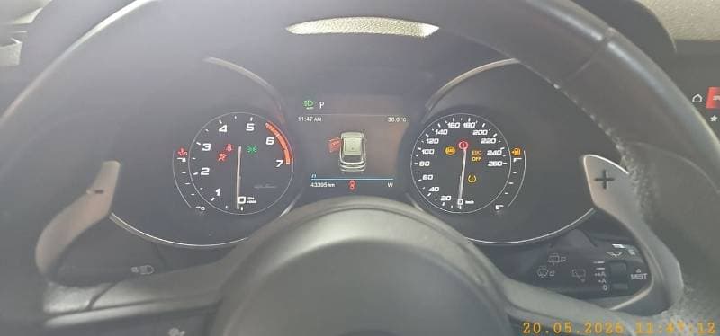 2020 Alfa Romeo Stelvio SUPER thumbnail 4