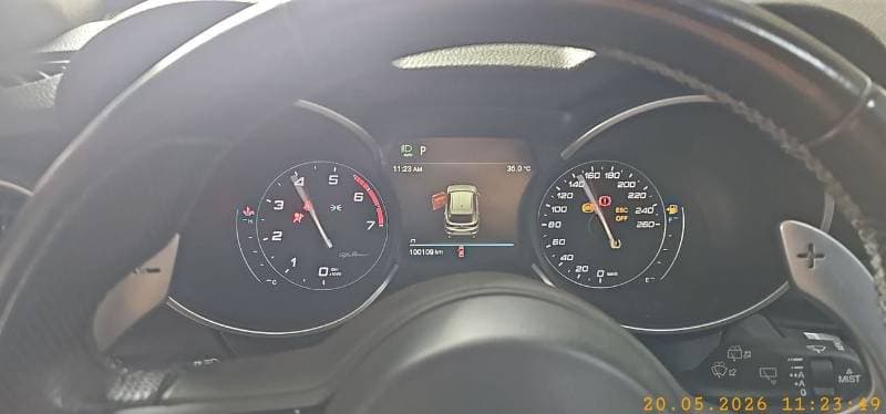 2020 Alfa Romeo Stelvio SUPER thumbnail 4