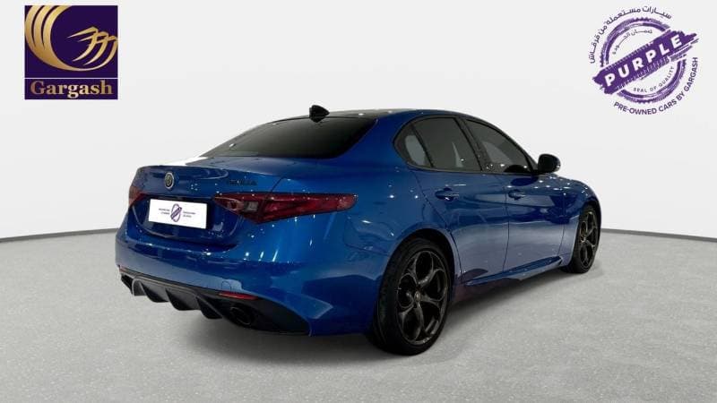 2022 Alfa Romeo Giulia VELOCE thumbnail 8