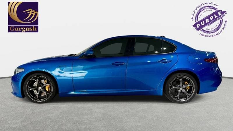2022 Alfa Romeo Giulia VELOCE thumbnail 4