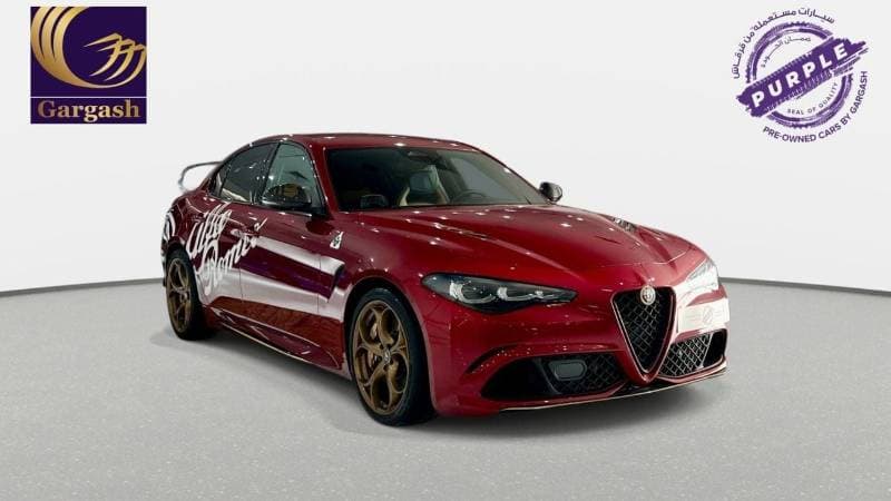 2025 Alfa Romeo Giulia QUADRIFOGLIO thumbnail 3