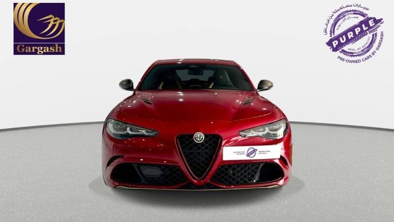 2025 Alfa Romeo Giulia QUADRIFOGLIO thumbnail 2