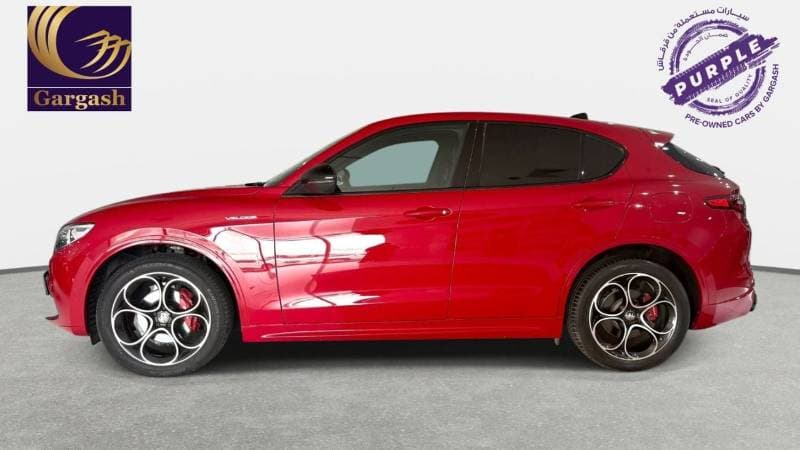 2022 Alfa Romeo Stelvio VELOCE thumbnail 4