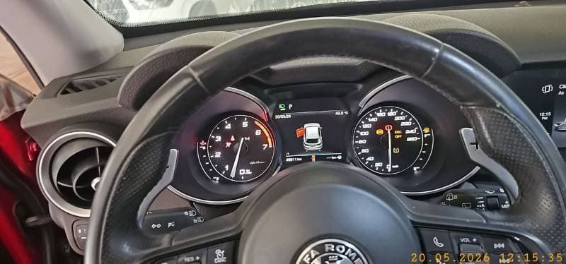 2020 Alfa Romeo Stelvio SUPER thumbnail 4