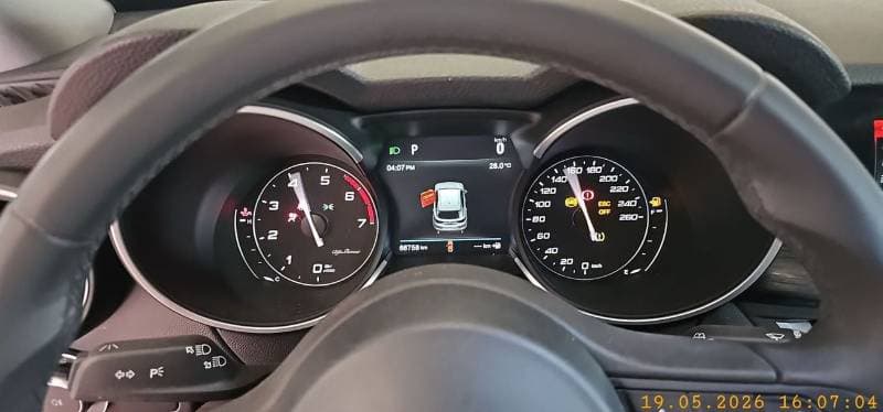 2020 Alfa Romeo Stelvio S thumbnail 4