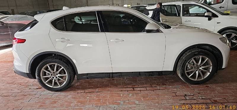 2020 Alfa Romeo Stelvio S thumbnail 8