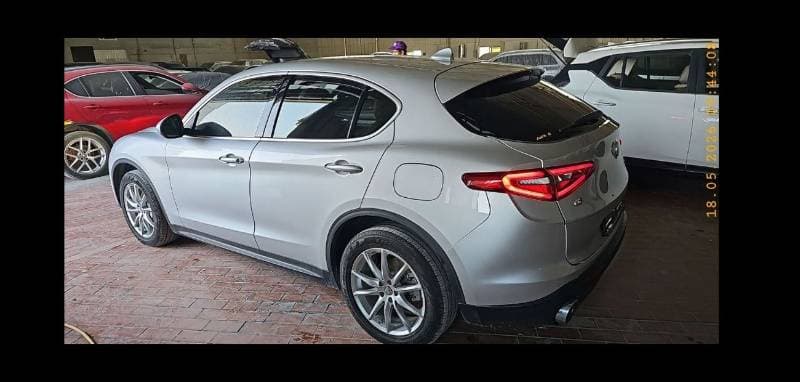 2020 Alfa Romeo Stelvio S thumbnail 7