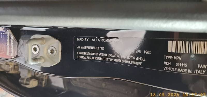 2020 Alfa Romeo Stelvio SUPER thumbnail 3