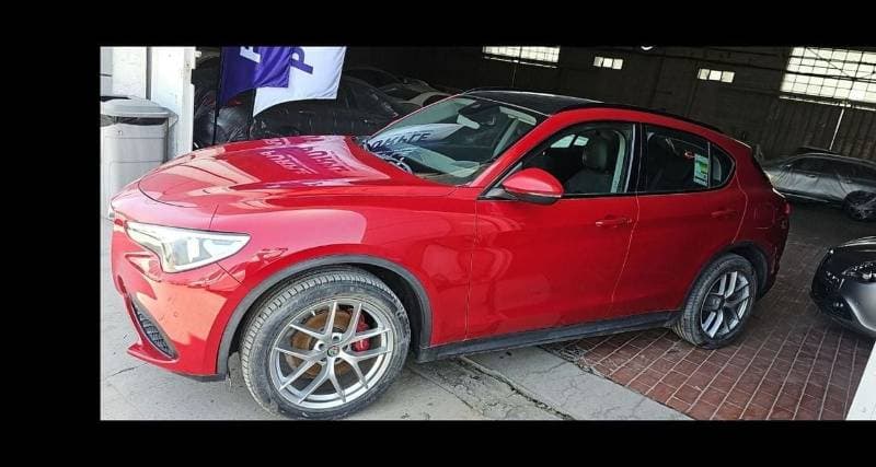 2020 Alfa Romeo Stelvio SUPER
