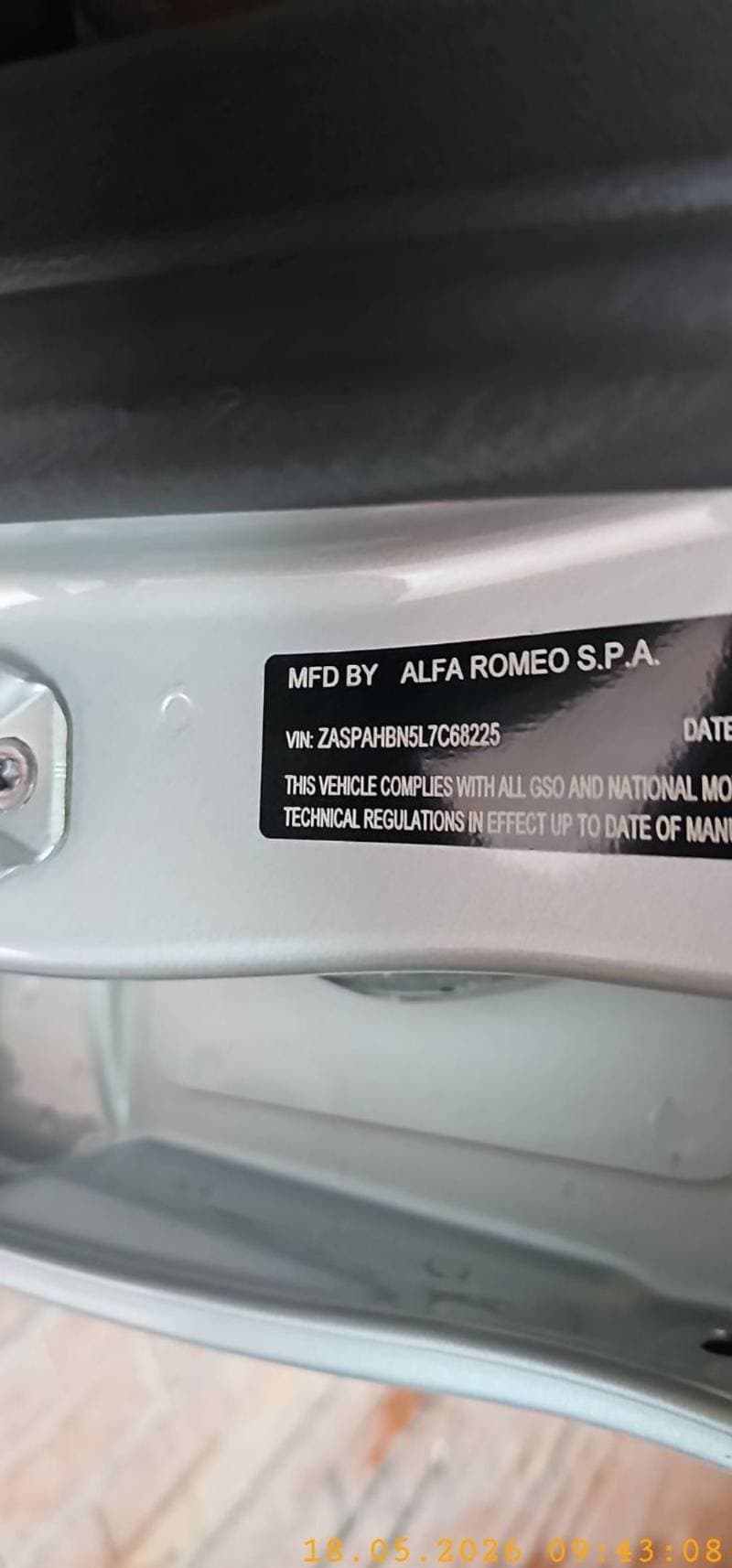 2020 Alfa Romeo Stelvio S thumbnail 3