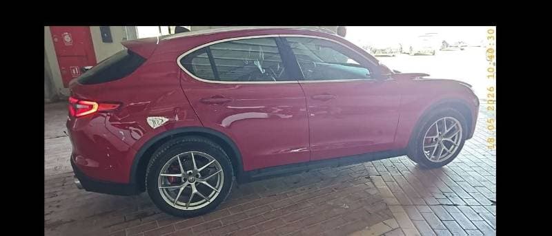 2020 Alfa Romeo Stelvio SUPER thumbnail 8
