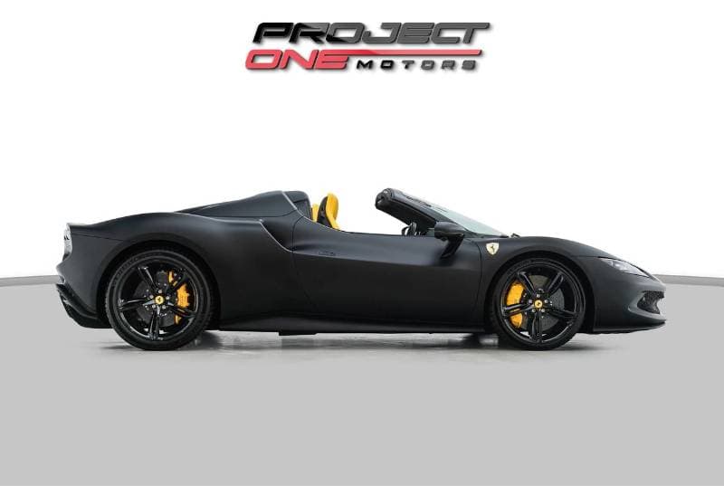 2025 Ferrari 296 GTS thumbnail 3