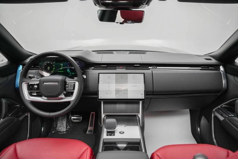 2026 Land Rover Range Rover AUTOBIOGRAPHY P530 thumbnail 6