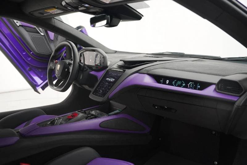 2025 Lamborghini Revuelto STANDARD thumbnail 6