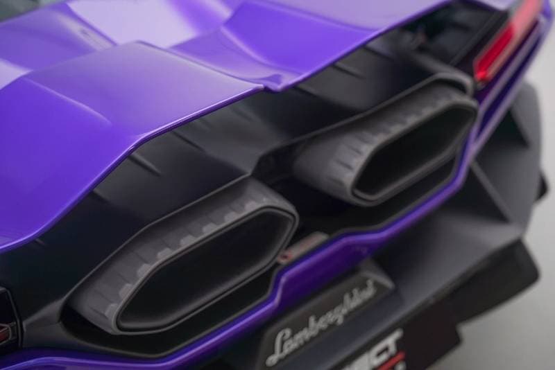 2025 Lamborghini Revuelto STANDARD thumbnail 7