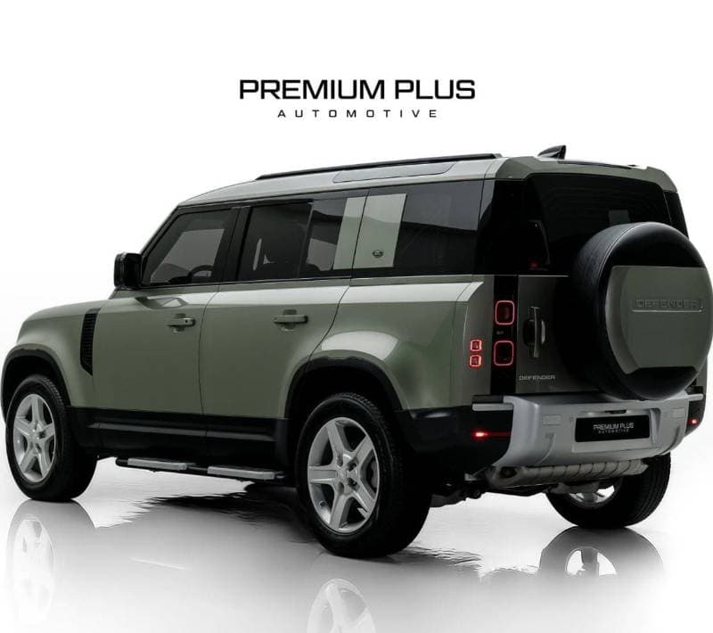 2021 Land Rover Defender 110 SE P300 thumbnail 8