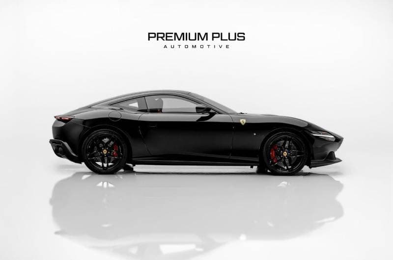 2024 Ferrari Roma STANDARD thumbnail 4