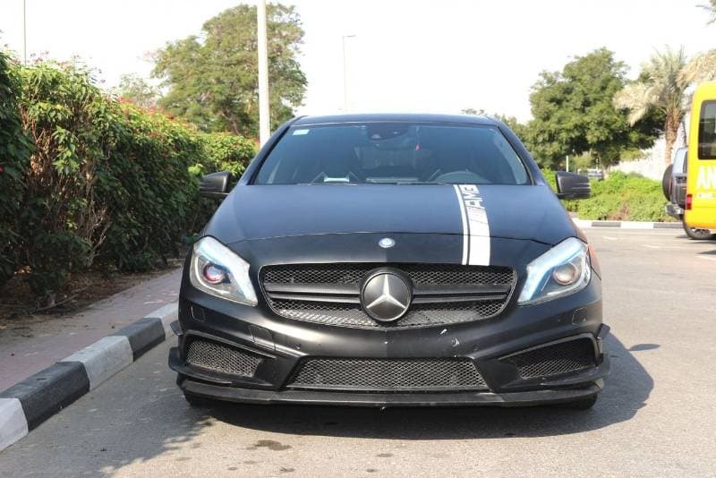 2014 Mercedes Benz A45 AMG thumbnail 2