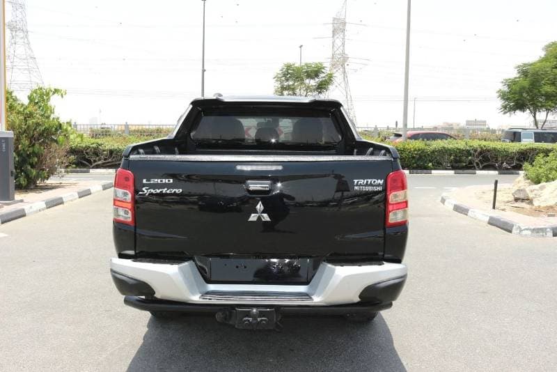 2017 Mitsubishi L200 GLX TOP thumbnail 8