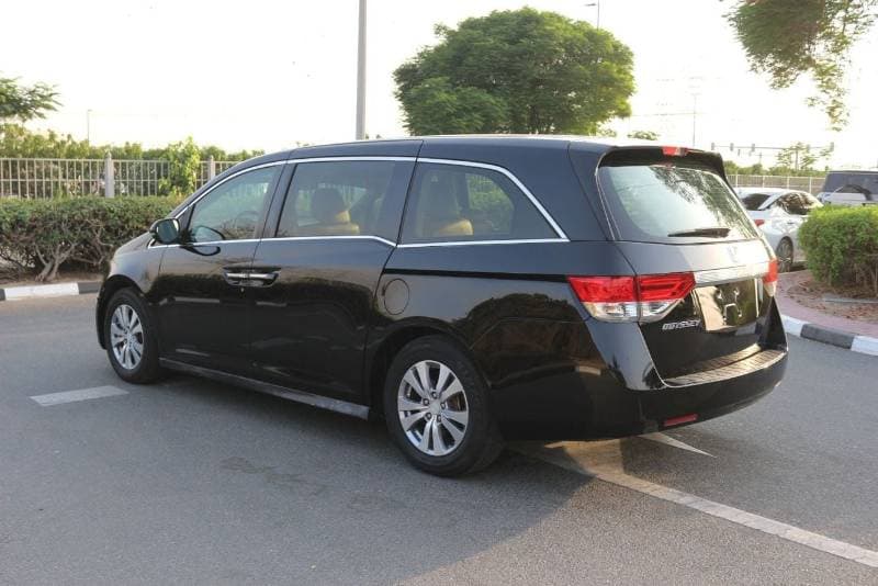 2014 Honda Odyssey EXL thumbnail 6