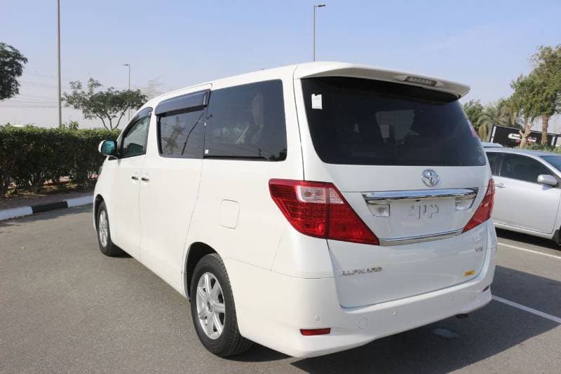 2012 Toyota Alphard thumbnail 4