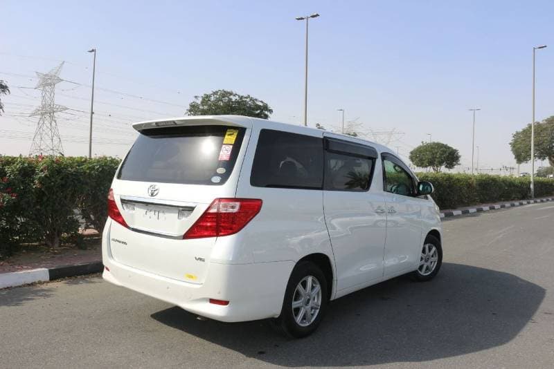2012 Toyota Alphard thumbnail 6
