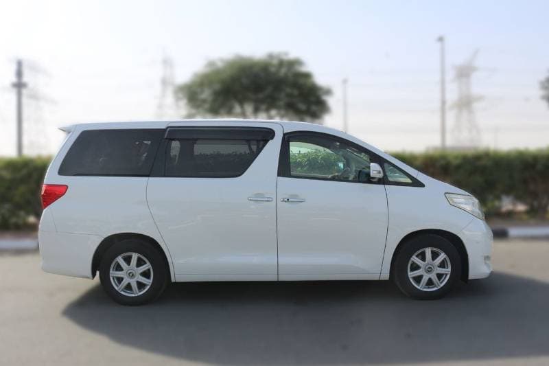 2012 Toyota Alphard thumbnail 7