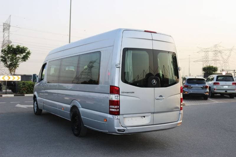 2009 Mercedes Benz Sprinter thumbnail 4