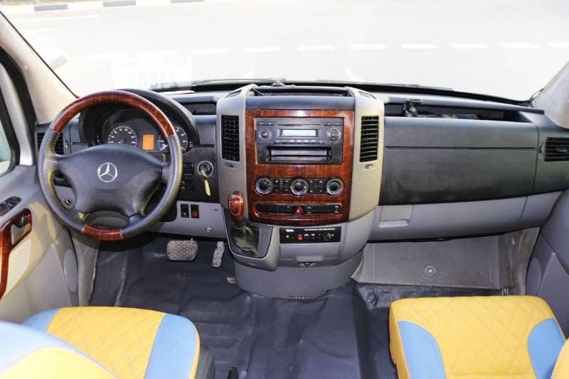2009 Mercedes Benz Sprinter thumbnail 8