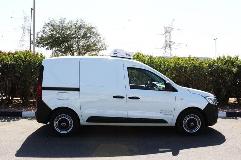 2023 Renault Express DCI thumbnail 4