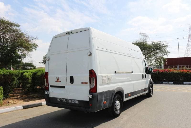 2018 Peugeot Boxer L4H3 thumbnail 5