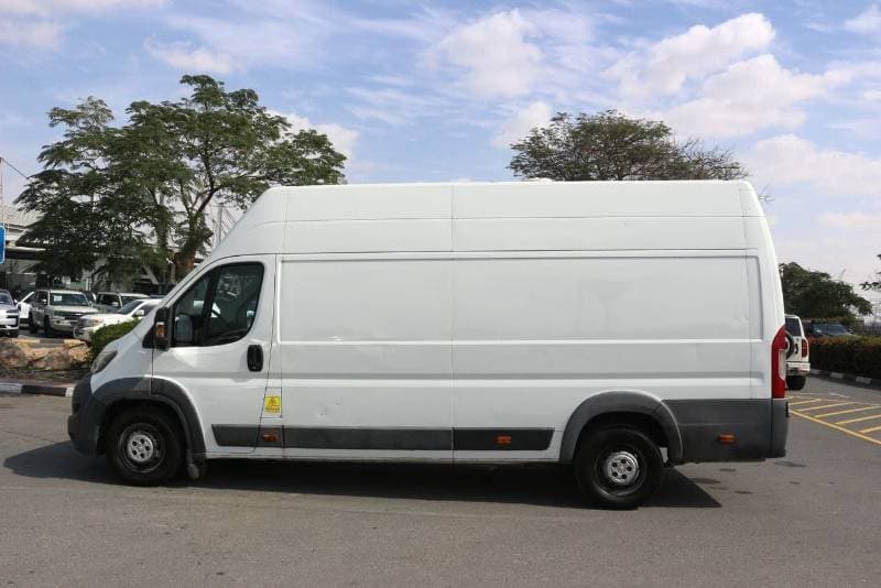 2018 Peugeot Boxer L4H3 thumbnail 7