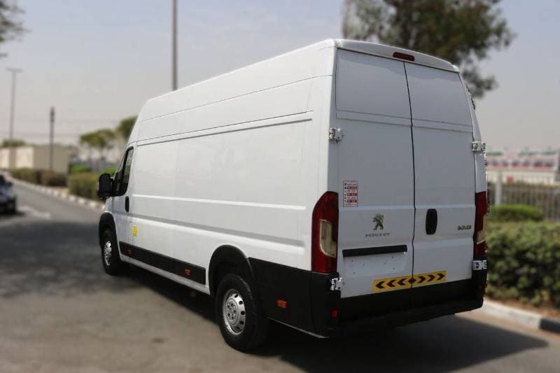 2023 Peugeot Boxer L4H3 thumbnail 6