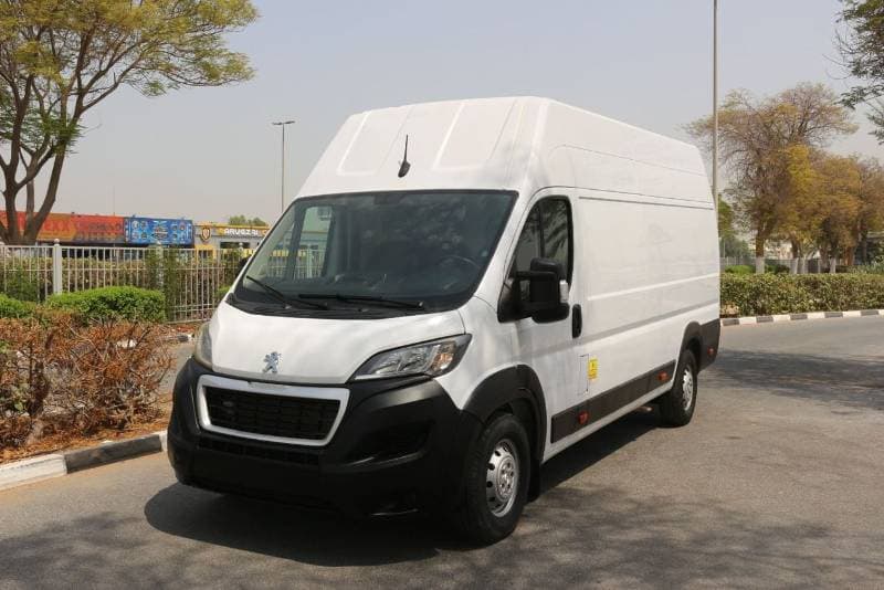 2023 Peugeot Boxer L4H3 thumbnail 3