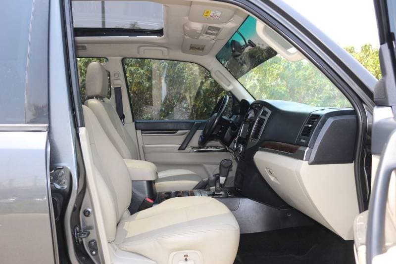2018 Mitsubishi Pajero GLS HIGHLINE TOP thumbnail 8