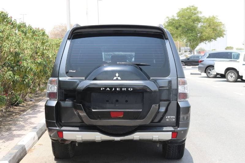 2018 Mitsubishi Pajero GLS HIGHLINE TOP thumbnail 7
